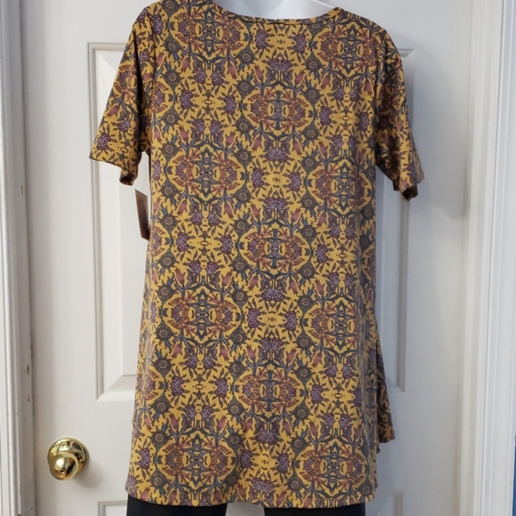 2/$15 - Lularoe Perfect T - Picture 5 of 8